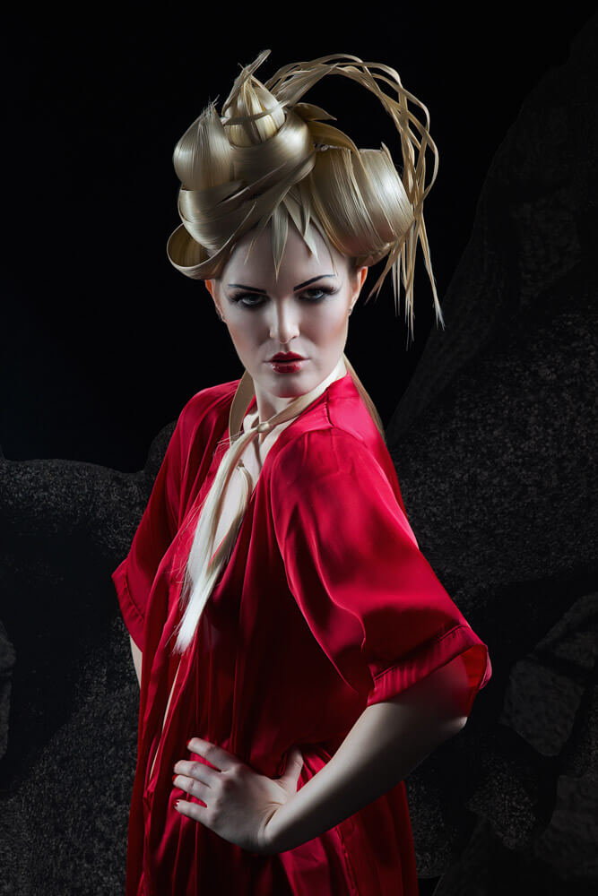 Fotograf-Fotostudio-Dresden-Japan-Style-Shooting-Zauber-Kostüme-Geisha-Styling-Make up- Kopfschmuck