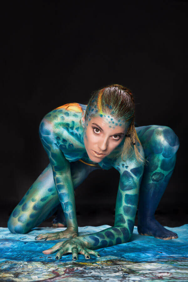 Fotograf-Fotostudio-Dresden-Painting-Body-Blau-Wasser-Kunst-Farbe-Colourful-Styling-Make up