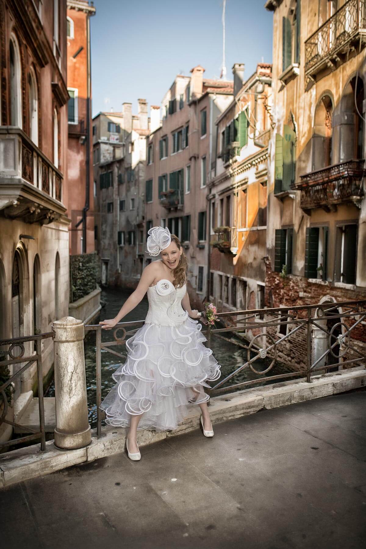 Fotograf-Fotostudio-Dresden-Venedig-Wedding-Italien-Hochzeitskleid-Blumenstrauß-Kulisse-Liebe-Fashion