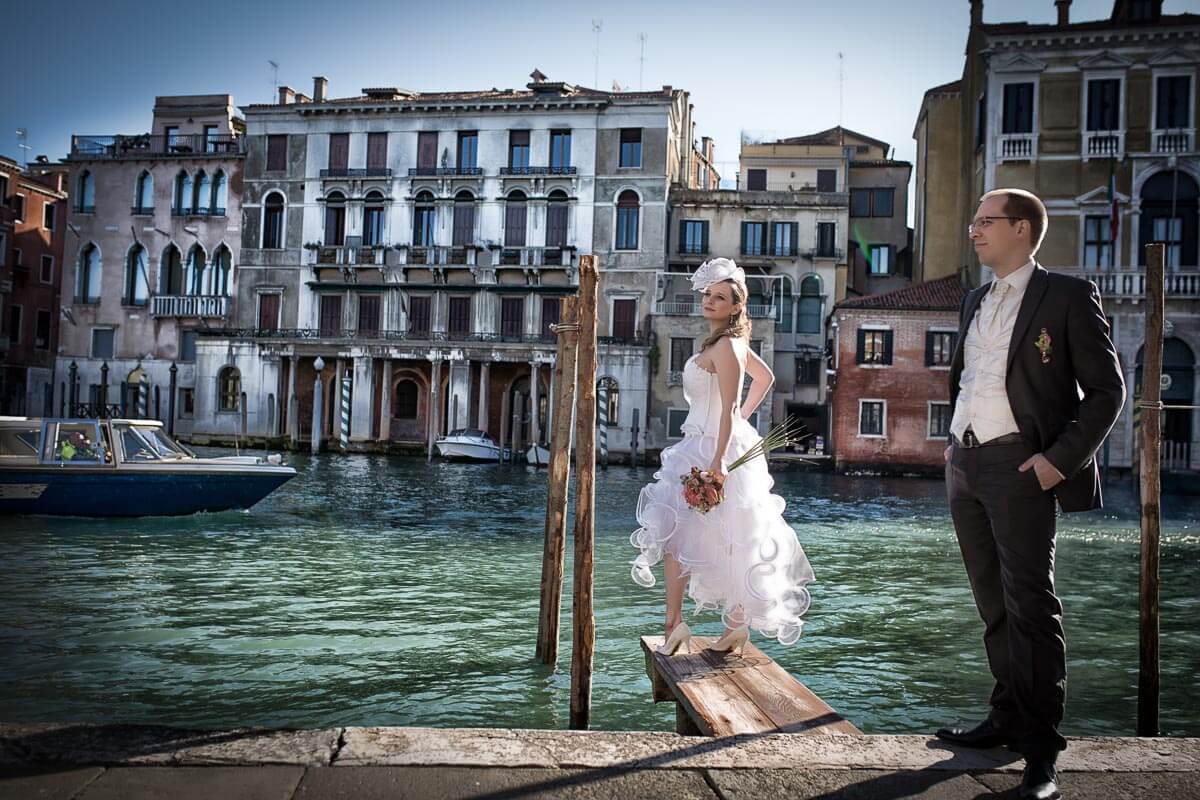 Fotograf-Fotostudio-Dresden-Venedig-Wedding-Italien-Hochzeitskleid-Blumenstrauß-Kulisse-Liebe-Fashion