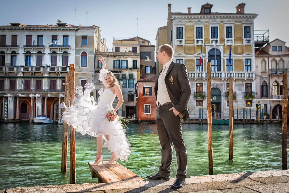 Fotograf-Fotostudio-Dresden-Venedig-Wedding-Italien-Hochzeitskleid-Blumenstrauß-Kulisse-Liebe-Fashion