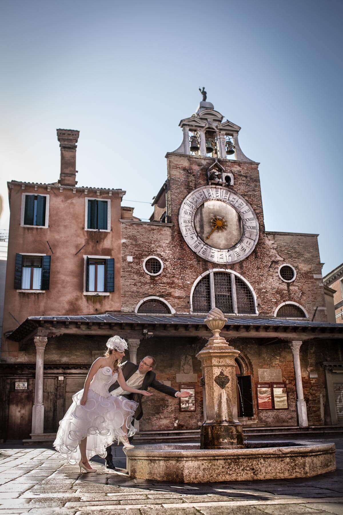 Fotograf-Fotostudio-Dresden-Venedig-Wedding-Italien-Hochzeitskleid-Blumenstrauß-Kulisse-Liebe-Fashion