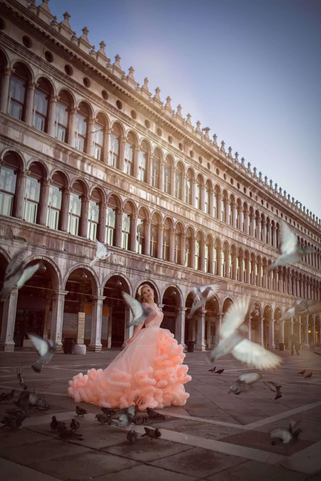 Fotograf-Fotostudio-Dresden-Venedig-Italien-Shooting-Outdoor-Fashion-Ballkleid-Styling-Markusplatz