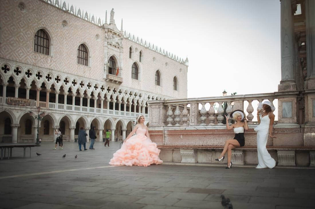 Fotograf-Fotostudio-Dresden-Venedig-Italien-Shooting-Outdoor-Fashion-Ballkleid-Styling-Markusplatz